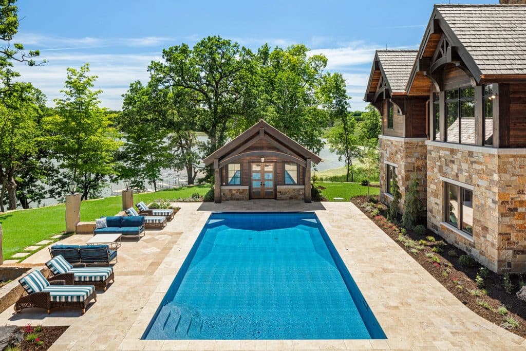 Halstad Bay - Pool