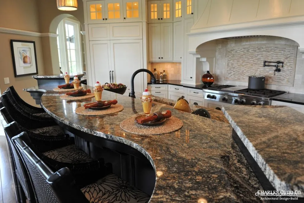 2012 Luxury Home Tour Orono